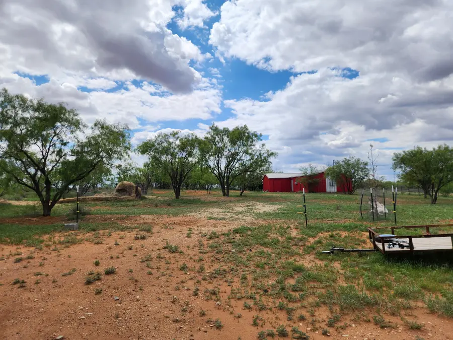 510 E Campbell Avenue, Loraine, TX 79532 - #3