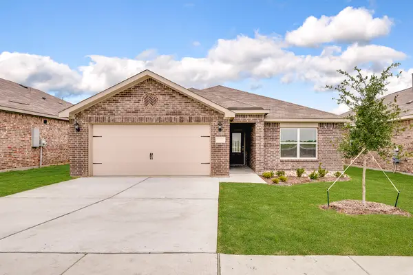 319 Revolution Drive, Venus, TX 76084