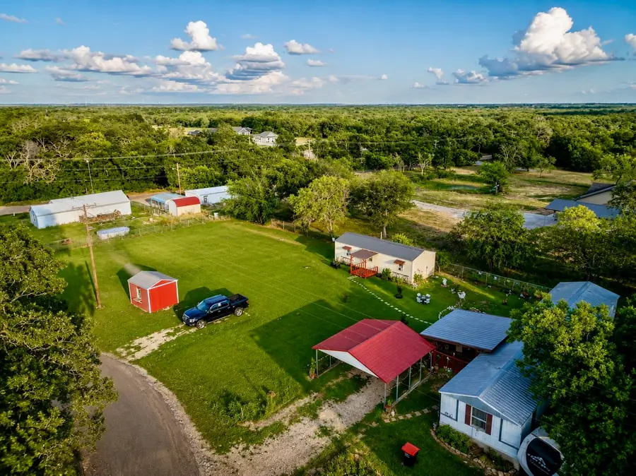 112 Woodlake Lane, Axtell, TX 76624 - #3