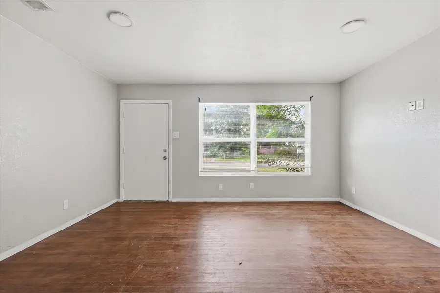 1306 Stone Drive, Irving, TX 75061 - #3