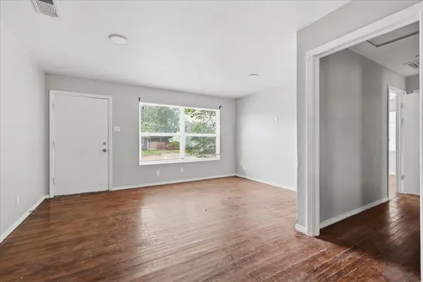 1307 Stone Drive, Irving, TX 75061