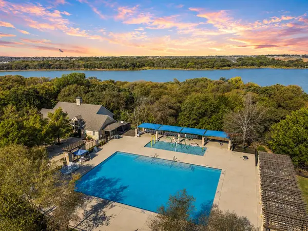 2125 Lake Cliff Drive, Little Elm, TX 75068