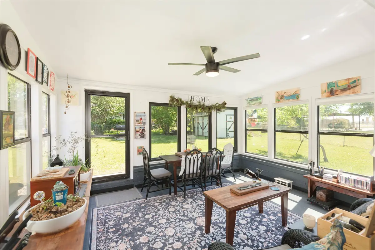 925 S Andrews Avenue, Sherman, TX 75090 - #1