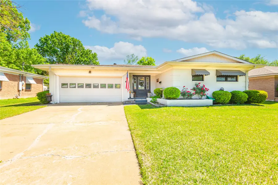 925 S Andrews Avenue, Sherman, TX 75090 - #3