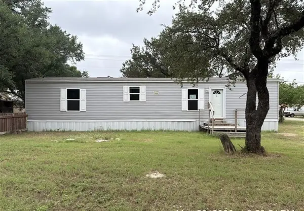 2802 Sycamore Court, Granbury, TX 76048
