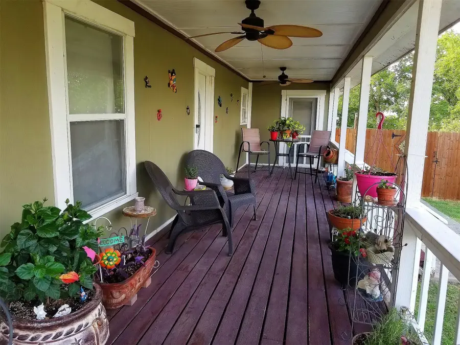 6113 Broadway Avenue, Haltom City, TX 76117 - #3