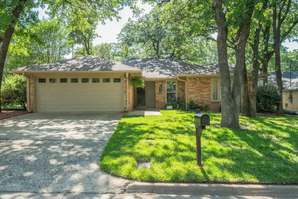 5516 Silver Bow Trail, Arlington, TX 76017