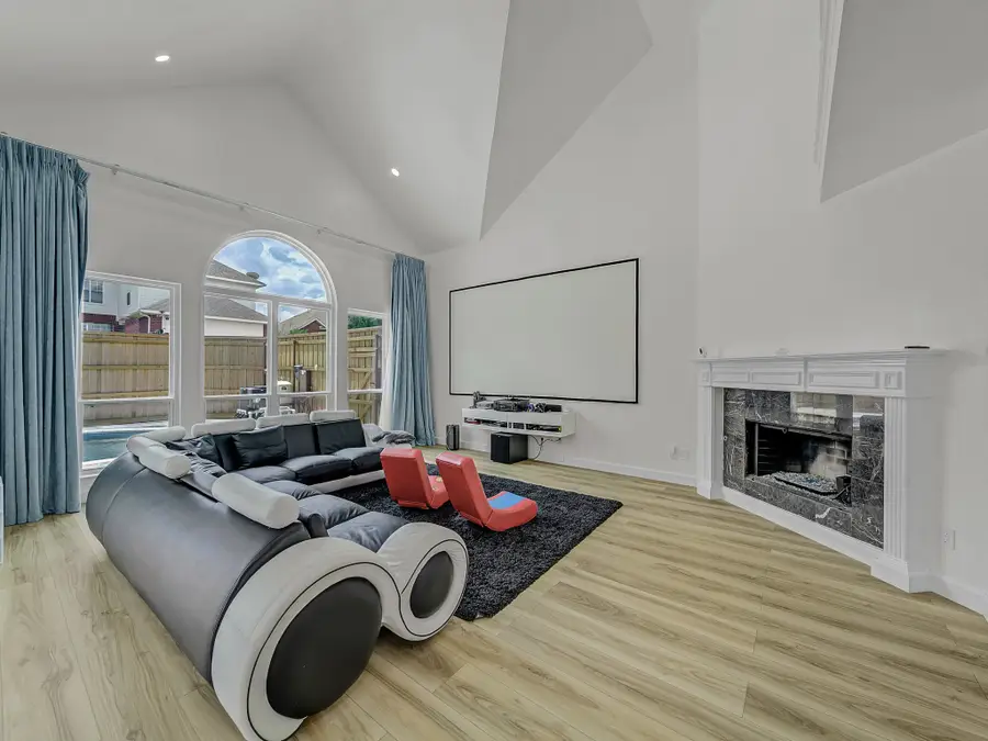 3608 Parkhurst Circle, Richardson, TX 75082 - #2