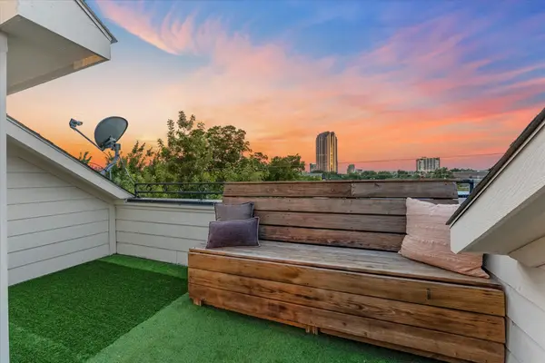 4007 Brownstone Court, Dallas, TX 75204