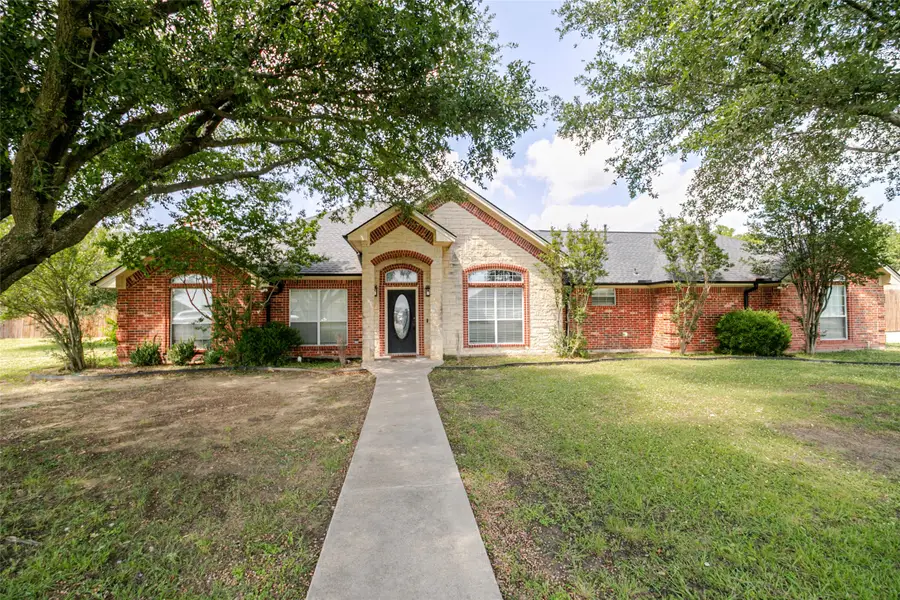 611 Fawn Trail, Tioga, TX 76271 - #2