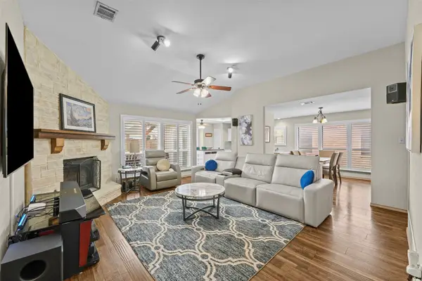 2035 Clearwater Trail, Carrollton, TX 75010