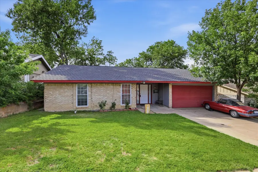 1839 Sherwood Lane, Carrollton, TX 75006 - #2