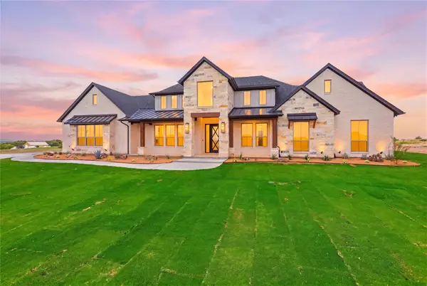 2006 Lindale Lane, Granbury, TX 76049