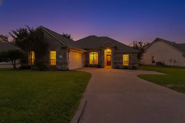 3148 Lippizan Street, Robinson, TX 76706