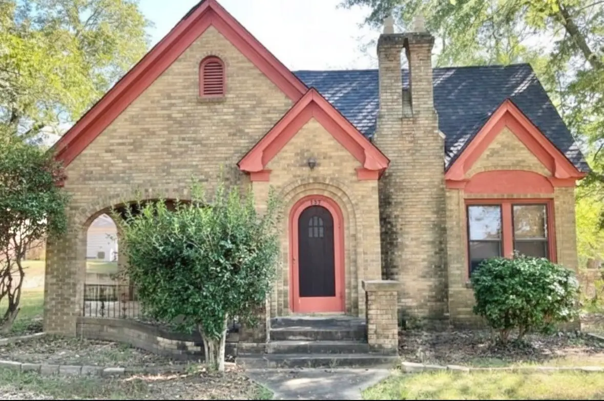 437 Jeffersons Street, Pittsburg, TX 75686 - #1