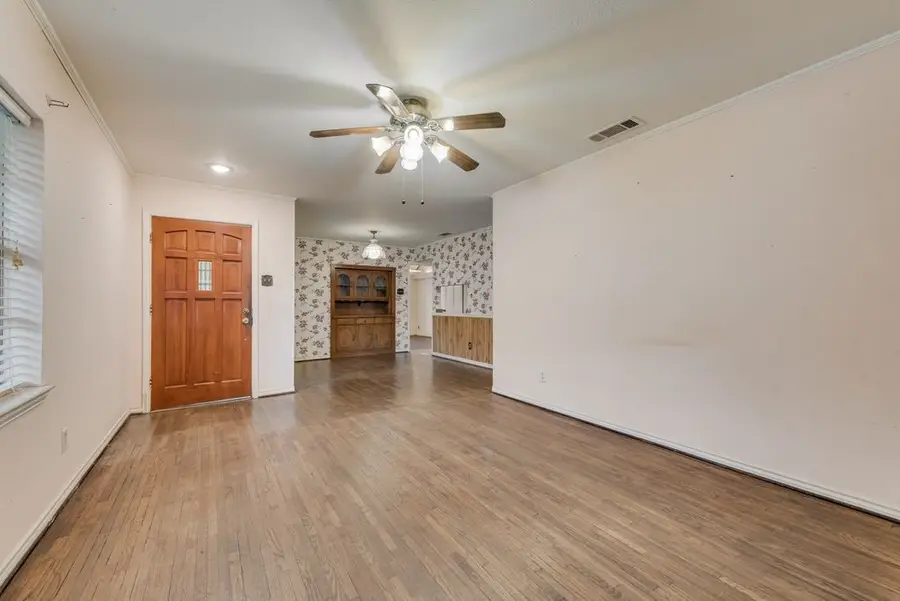 305 W 2nd North Street, Kaufman, TX 75142 - #3