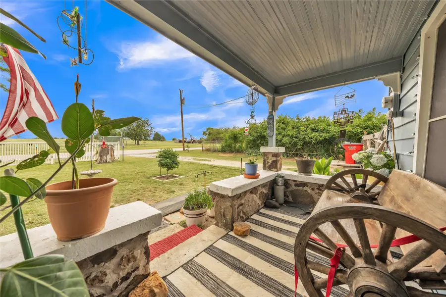 9522 E Fm 174, Bellevue, TX 76228 - #2