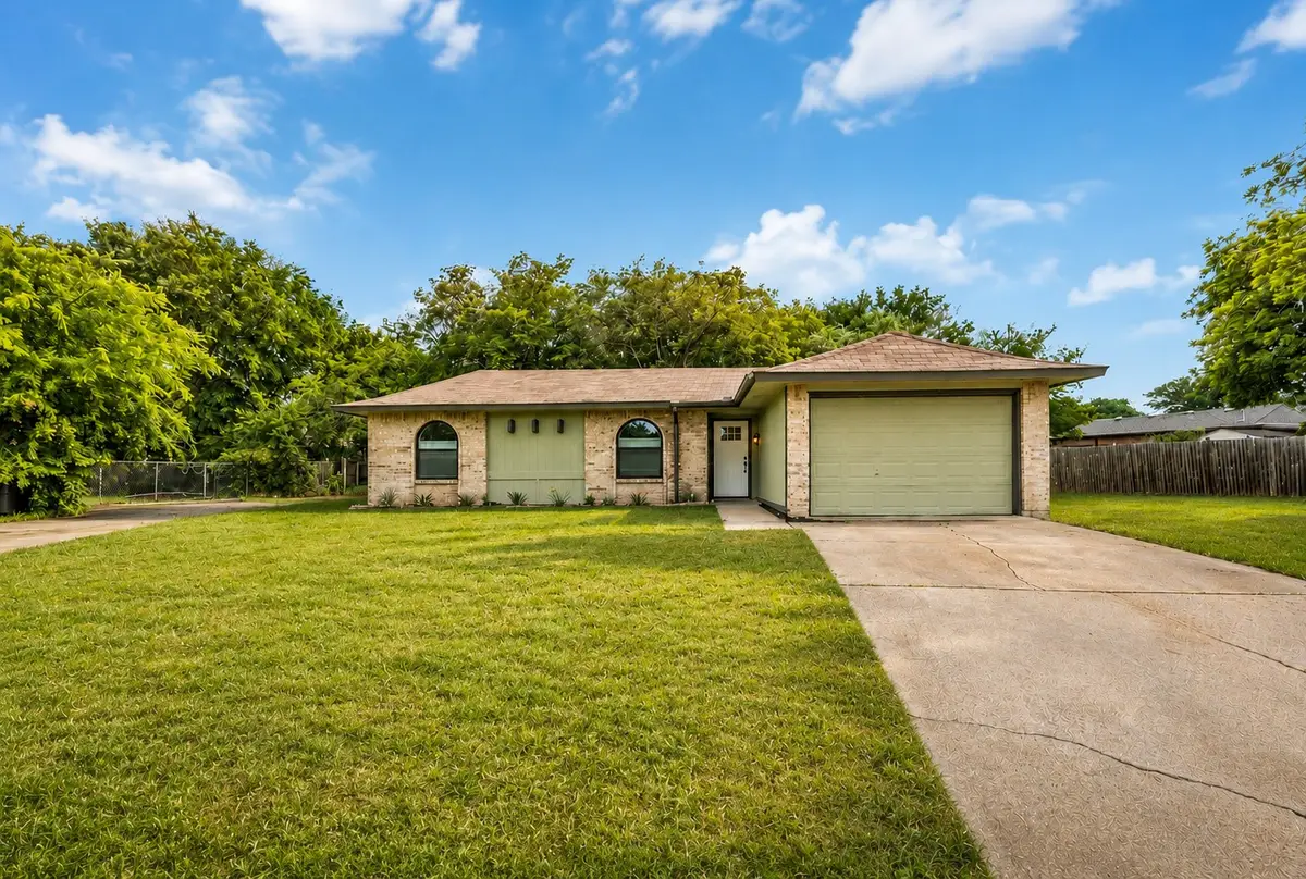 5721 Corral Court, Haltom City, TX 76148 - #1