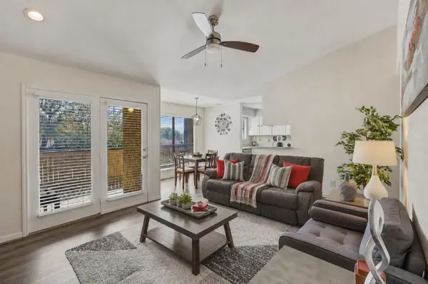 1900 Cloisters Drive #322, Arlington, TX 76011