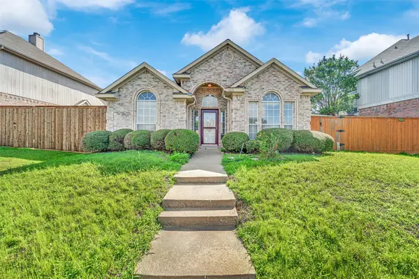 6601 Teresa Lane, Rowlett, TX 75089