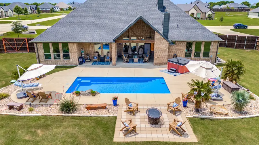 850 Horseshoe Meadows Drive, Waxahachie, TX 75167 - #2