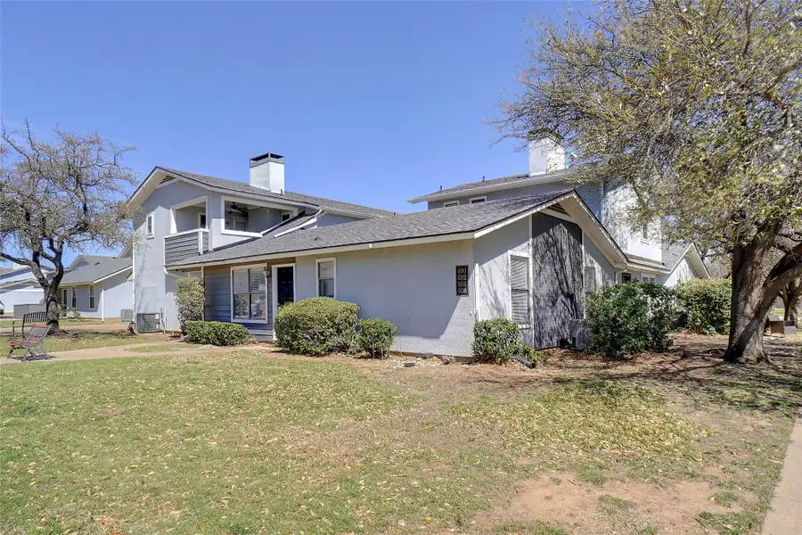 604 Timberline Drive, Hurst, TX 76053 - #2