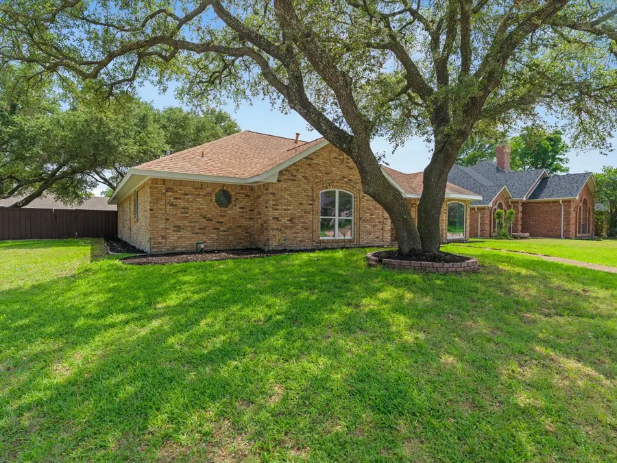 3718 Thornhill Way, Rowlett, TX 75088 - #2