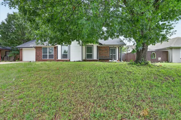107 Garvin Way, Midlothian, TX 76065
