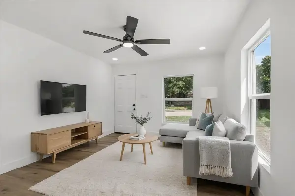 1808 Glenmore Avenue, Fort Worth, TX 76102
