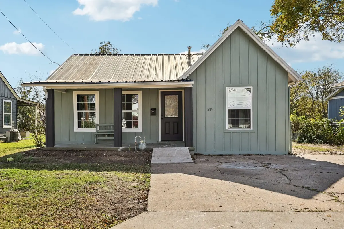 314 Greenwood Street, Terrell, TX 75160 - #1