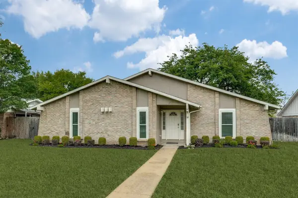 2117 Oak Brook Drive, Richardson, TX 75081