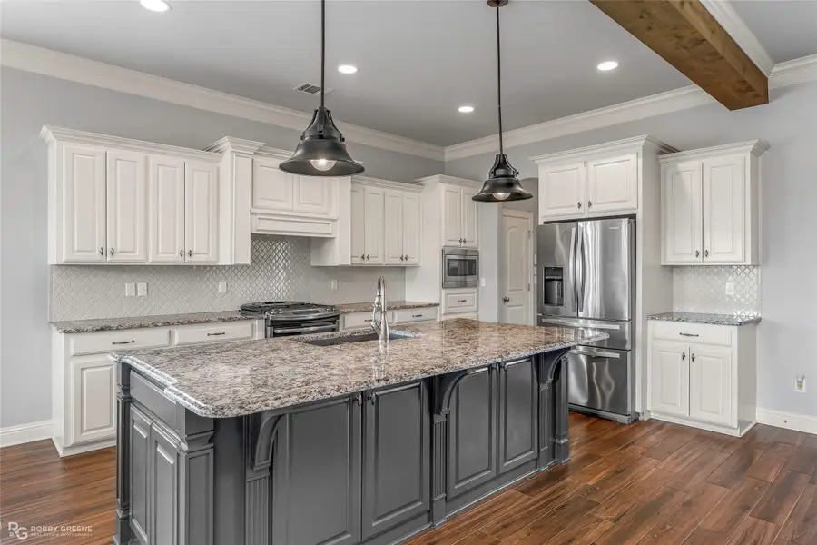 301 Newport Lane, Benton, LA 71006 - #3