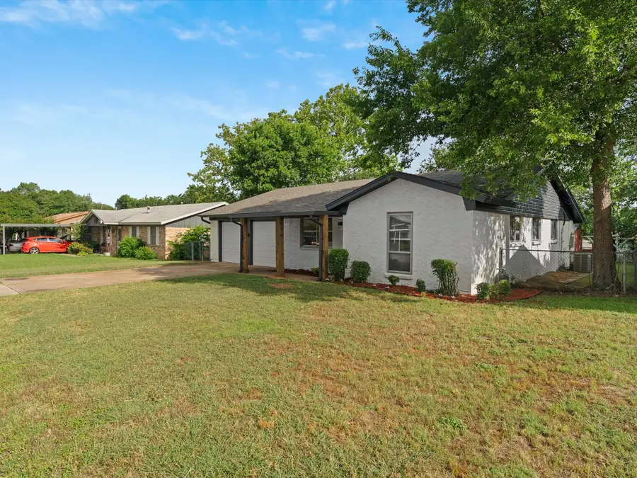 5925 Hanson Drive, Watauga, TX 76148 - #3