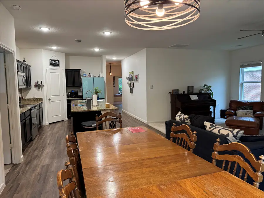 2209 Cinnamon Springs Road, Glenn Heights, TX 75154 - #3
