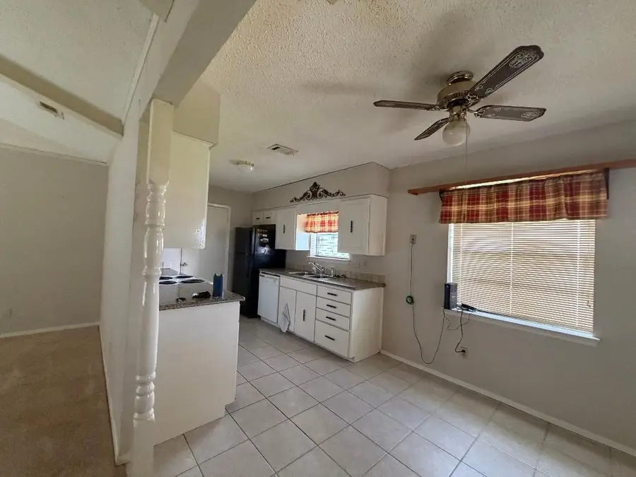 106 Pebble Creek Drive, Red Oak, TX 75154 - #3