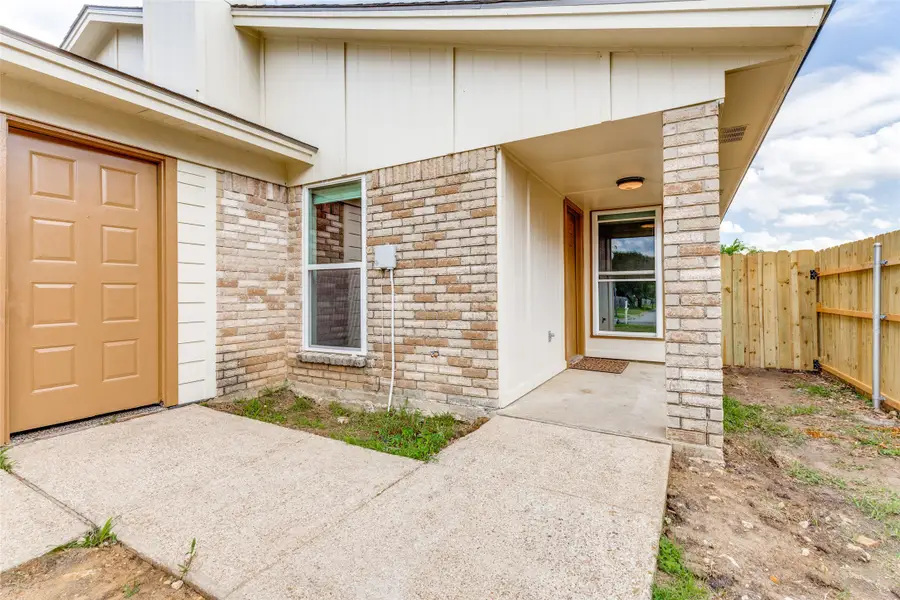 3219 Green Ridge Street, Fort Worth, TX 76133 - #3
