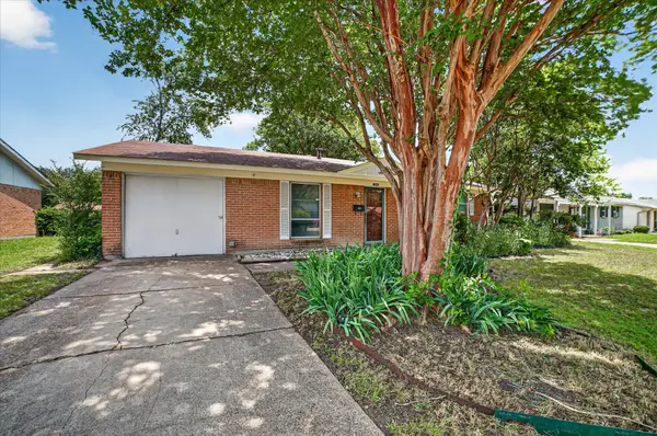 204 Island Drive, Richardson, TX 75081
