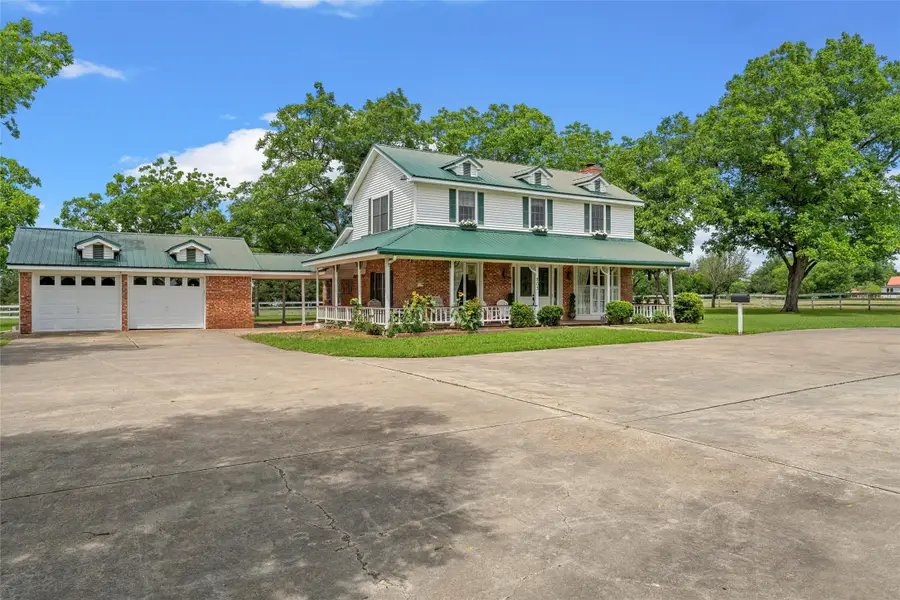 803 S Stallworth, Rosebud, TX 76570 - #2