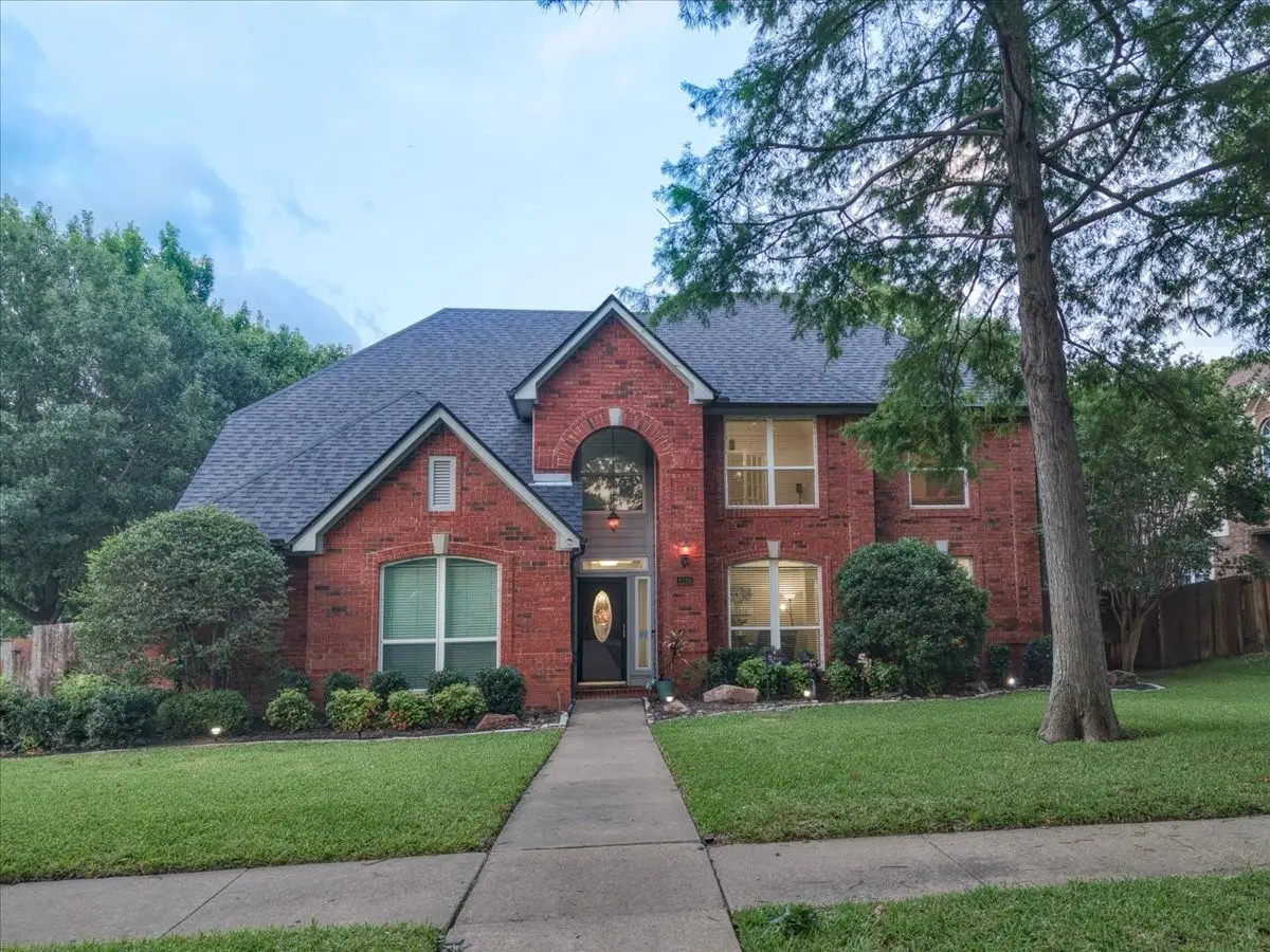 4016 Stone Brooke Drive, Grapevine, TX 76051 - #1
