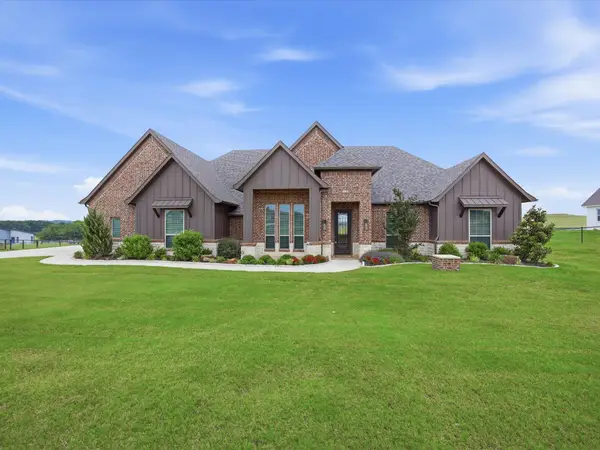 150 Quail Ridge Court, Decatur, TX 76234