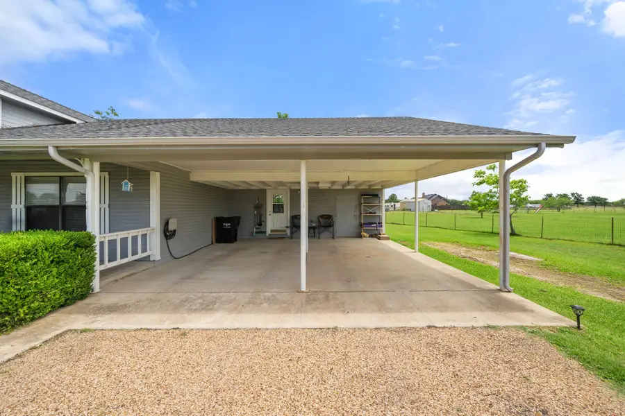9885 Silver Creek Drive, Scurry, TX 75158 - #2