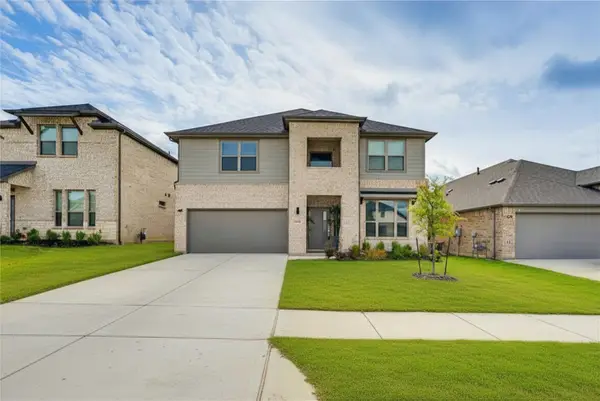 14736 Desert Door Drive, Fort Worth, TX 76052