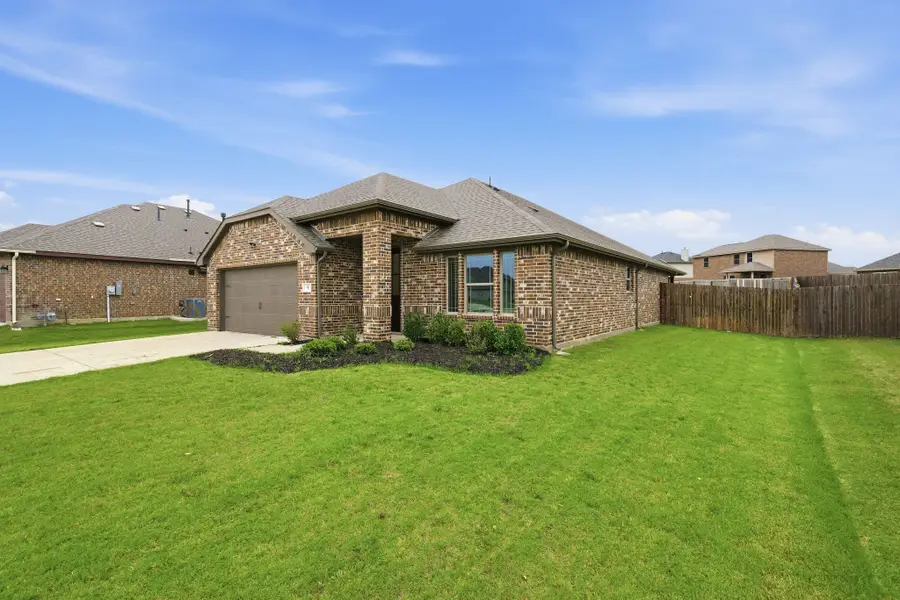 9 Mockingbird Lane, Sanger, TX 76266 - #2