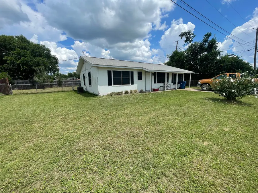 604 N Angelina Street, Whitney, TX 76692 - #3