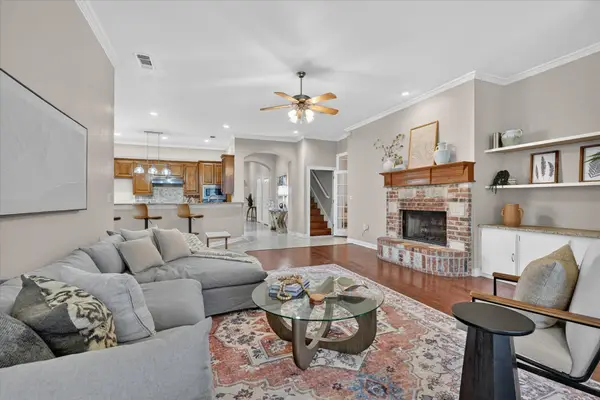 9713 Corral Drive, Fort Worth, TX 76244