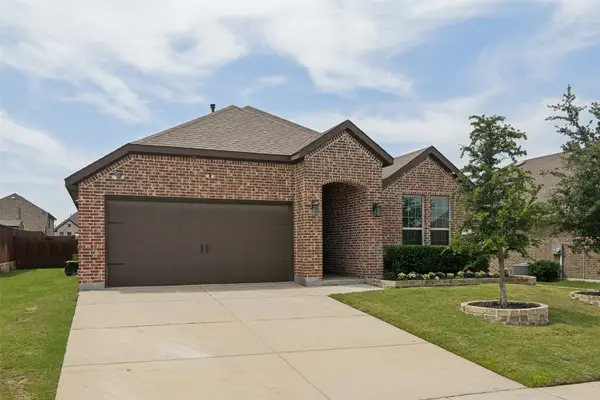437 Forestridge Drive, Fate, TX 75087