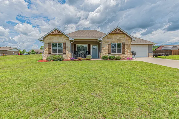 177 Mill Street, Emory, TX 75440