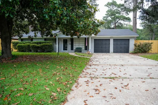 9483 Pitch Pine Drive, Shreveport, LA 71118
