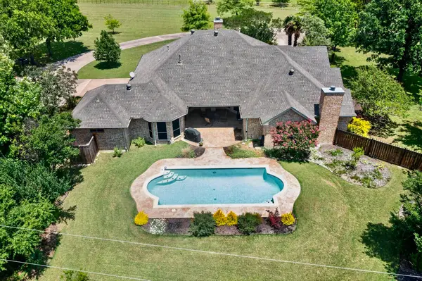 165 Johnson Lane, Ovilla, TX 75154