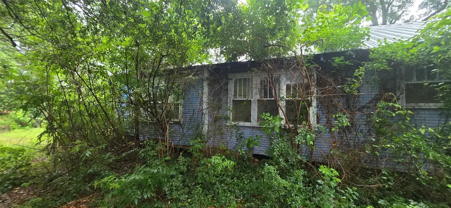 1008 San Augustine Street, Center, TX 75935 - #3